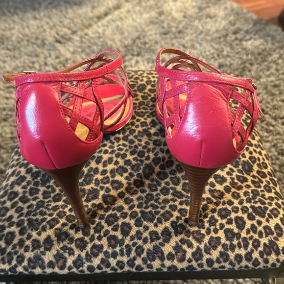 Lauren by Ralph Lauren Strappy pink high heeled sandals. - Picture 3 of 7